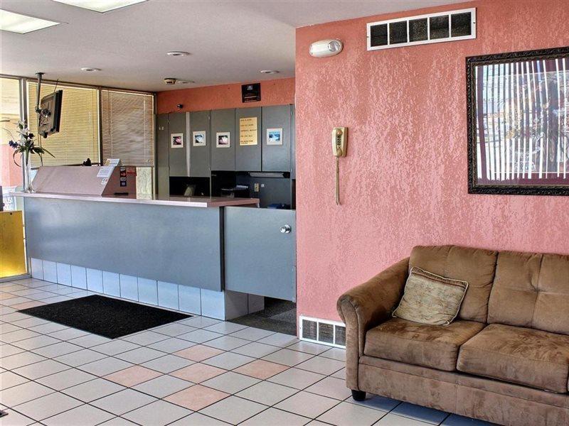 Red Roof Inn Niagara Falls Ngoại thất bức ảnh